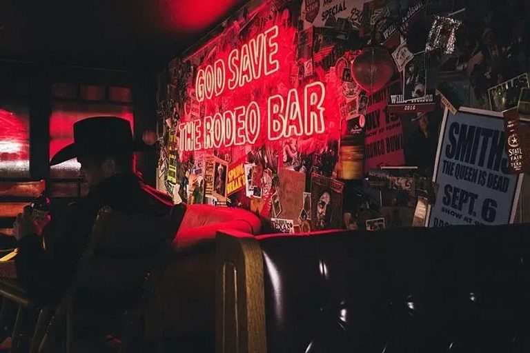 NEWS Rodeo bar